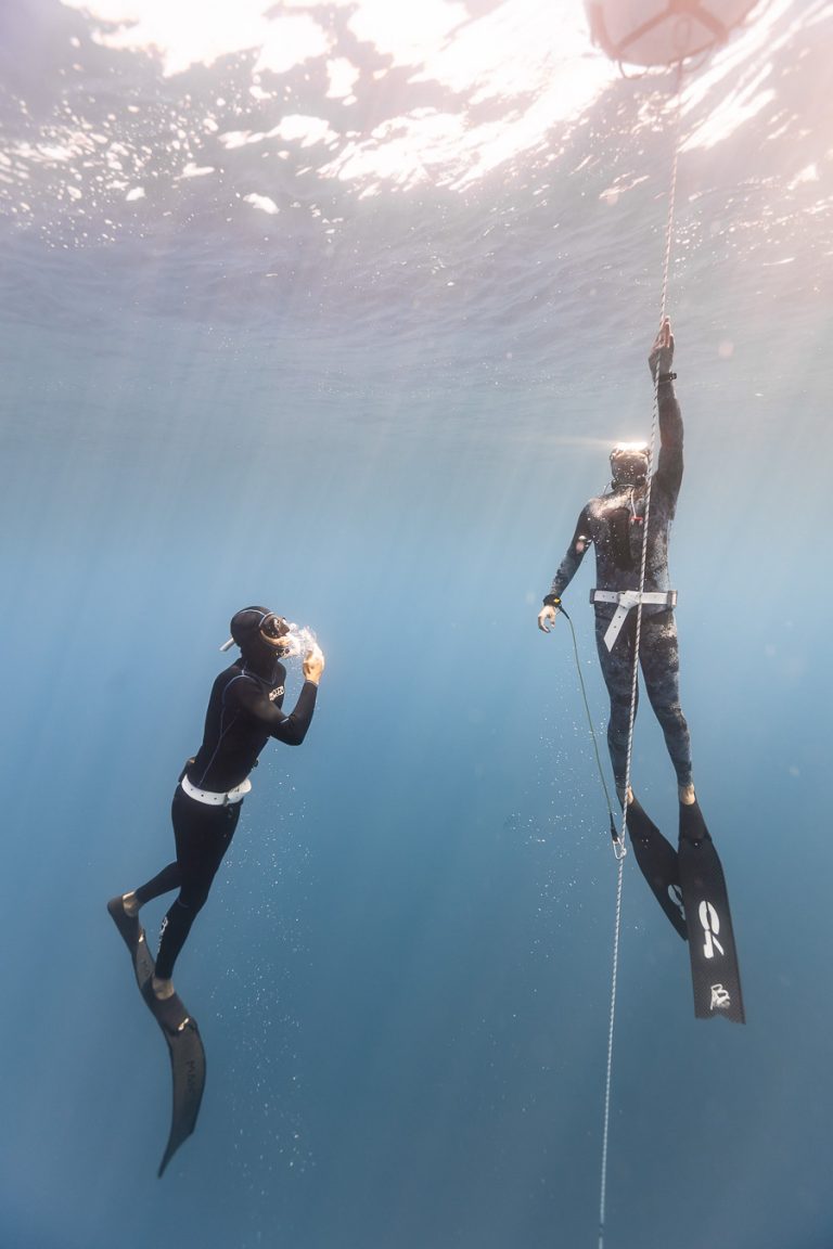 Pratiquer l’apnée en toute sécurité grâce à une formation AIDA certifiée